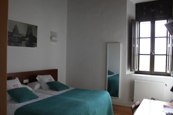 Imagen de la habitación del Hotel Hospedería de Alesves. Foto 13