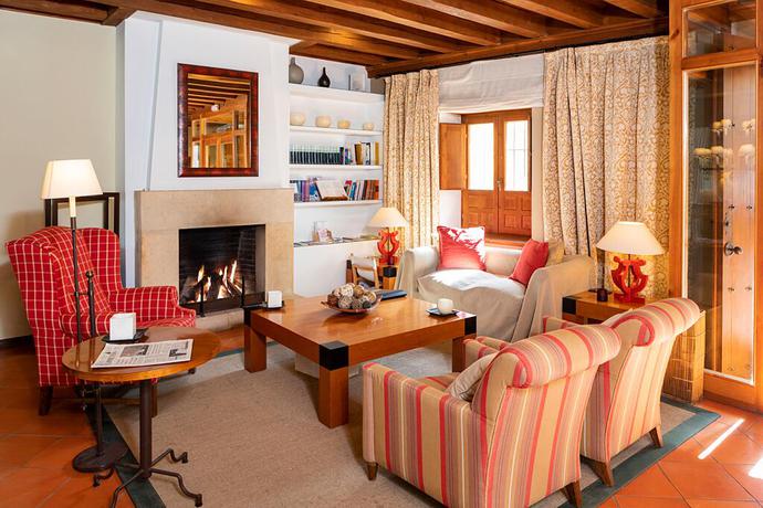 Imagen general del Hotel Hospedería de Santo Domingo. Foto 17