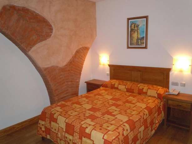 Imagen de la habitación del Hotel Hospedería del Santuario de la Peña de Francia. Foto 20