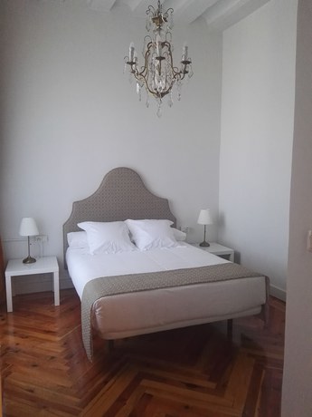 Imagen de la habitación del Hotel Hospeder&iacute;a del Seminario. Foto 12