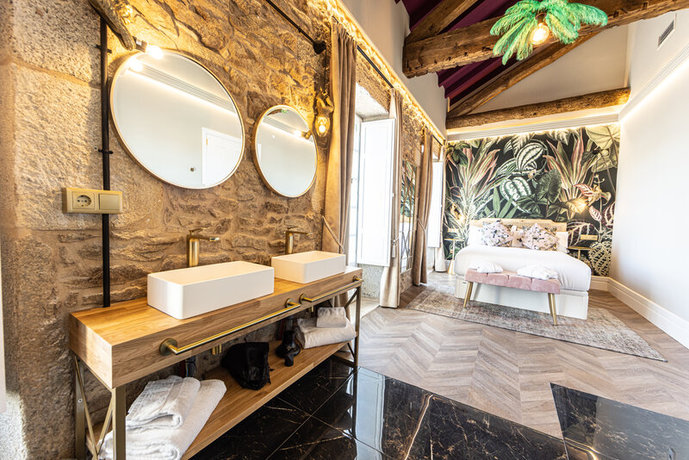 Imagen de la habitación del Hotel Hospedium Barómetro de Camariñas. Foto 3