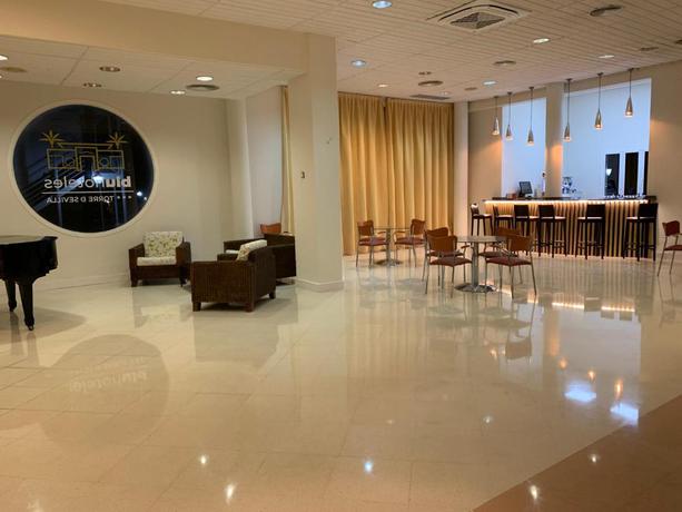Imagen de los interiores del Hotel Hospedium Blu Torre de Sevilla,. Foto 11