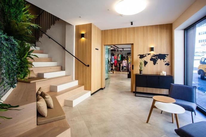 Imagen de los interiores del Hotel Hospedium Cabo Sport. Foto 8