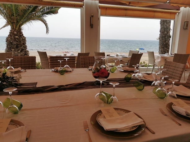 Imagen del bar/restaurante del Hotel Hospedium Continental Mojácar. Foto 6