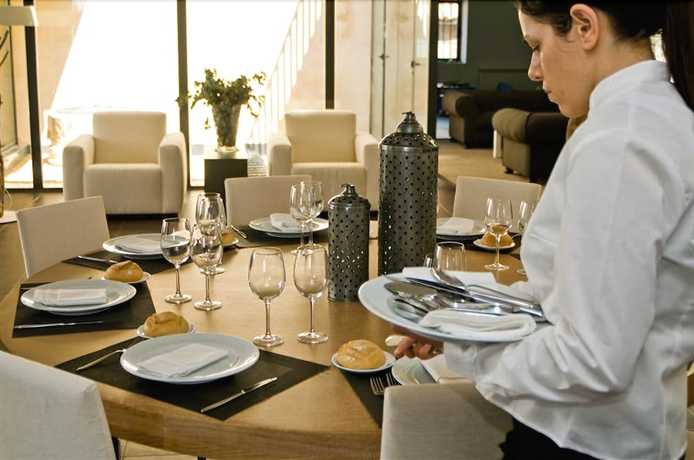 Imagen del bar/restaurante del Hotel Hospedium Convento Santa Ana. Foto 4