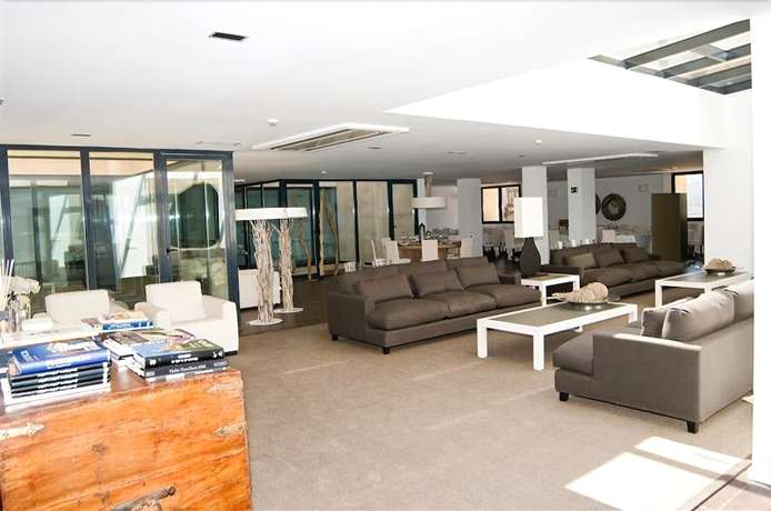 Imagen de los interiores del Hotel Hospedium Convento Santa Ana. Foto 19