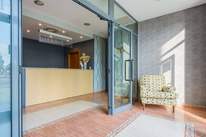 Imagen de los interiores del Hotel Hospedium Don Fidel. Foto 21