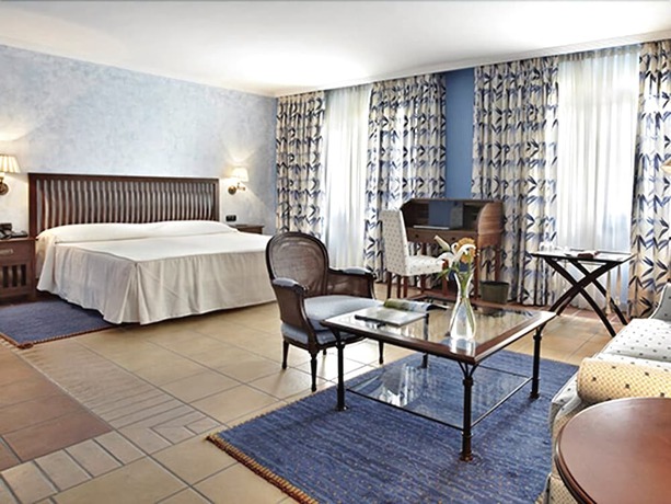 Imagen de la habitación del Hotel Hospedium Doña Mafalda de Castilla. Foto 13