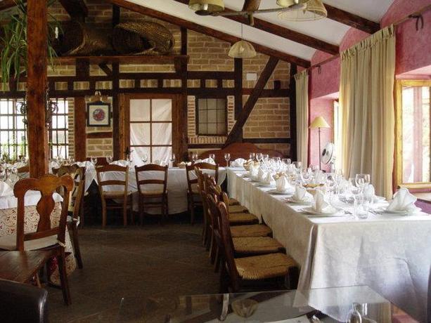 Imagen del bar/restaurante del Hotel Hospedium Hacienda Las Cavas. Foto 3