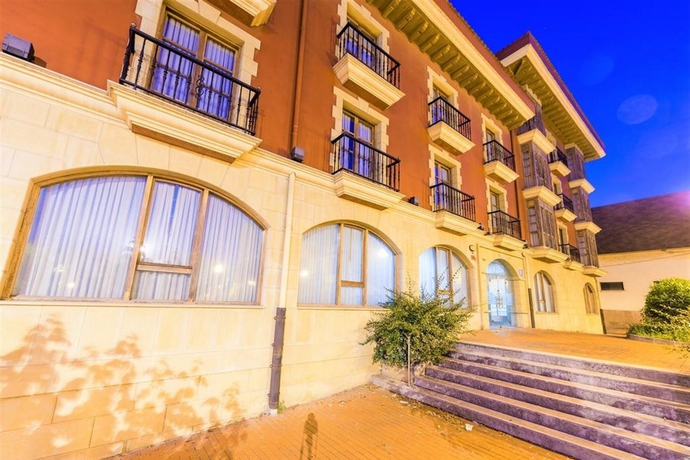 Imagen general del Hotel Hospedium Hotel Blu Sondika. Foto 5