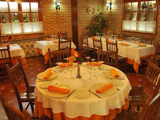 Imagen del bar/restaurante del Hotel Hospedium Juan Ii. Foto 4