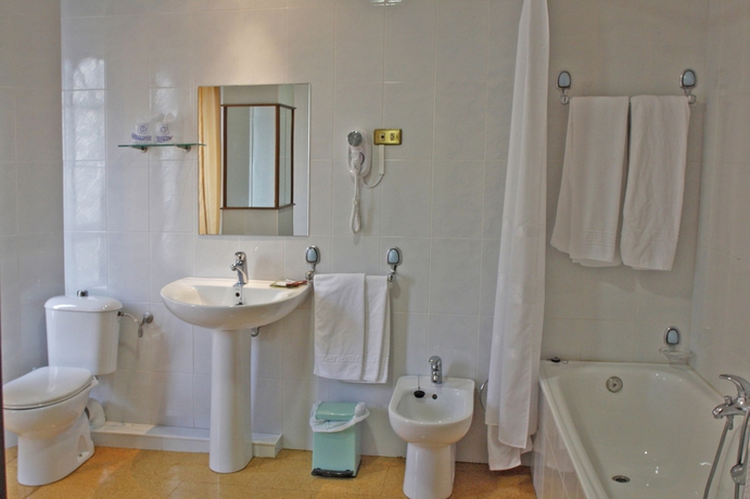 Imagen de la habitación del Hotel Hospedium La Marina. Foto 6