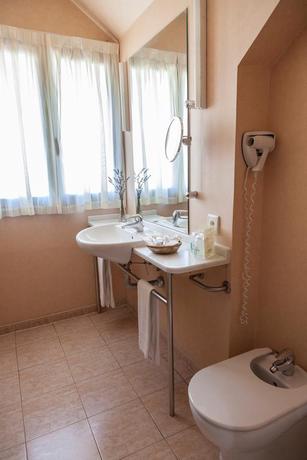 Imagen de la habitación del Hotel Hospedium Los Lanceros. Foto 9