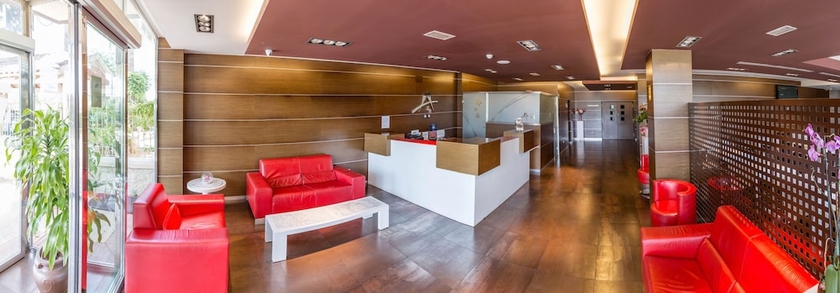 Imagen de los interiores del Hotel Hospedium Los Periquitos. Foto 16