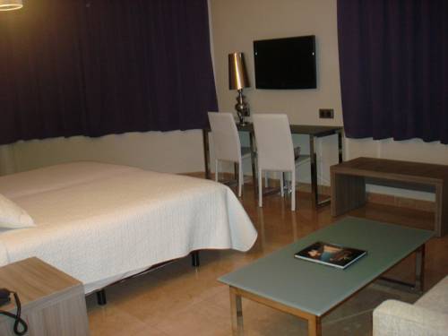 Imagen de la habitación del Hotel Hospedium Triana. Foto 3