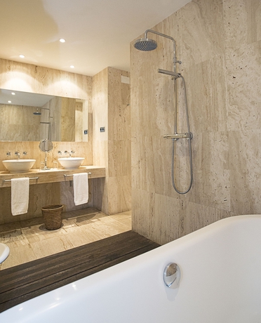 Imagen de la habitación del Hotel Hospes Las Casas Del Rey De Baeza. Foto 5