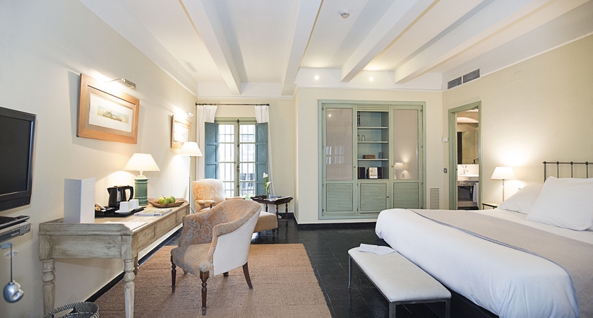 Imagen de la habitación del Hotel Hospes Las Casas Del Rey De Baeza. Foto 9