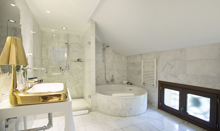 Imagen de la habitación del Hotel Hospes Palacio De Los Patos, A Member Of Design Hotels. Foto 8