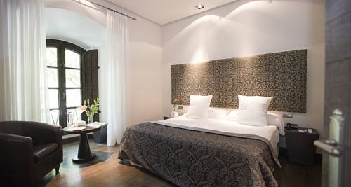 Imagen de la habitación del Hotel Hospes Palacio Del Bailío. Foto 13