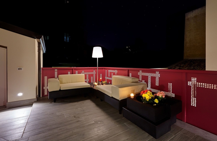 Imagen de los exteriores del Hotel Hospitality. Foto 12