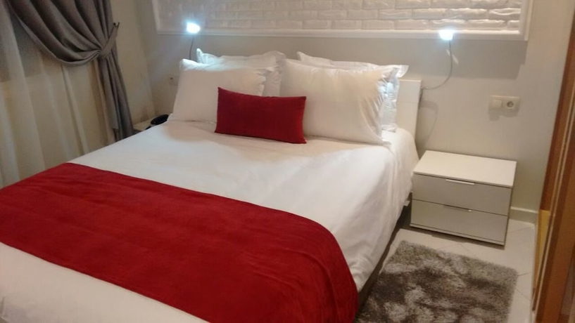 Imagen de la habitación del Hotel Hospitality Inn. Foto 8