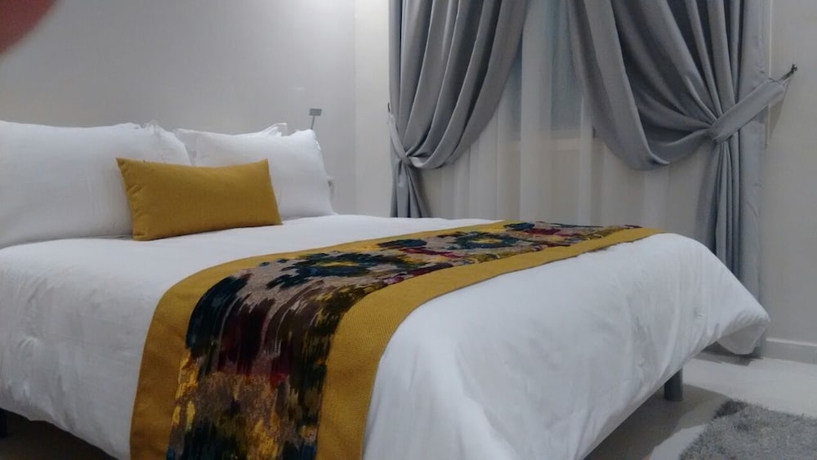 Imagen de la habitación del Hotel Hospitality Inn. Foto 13