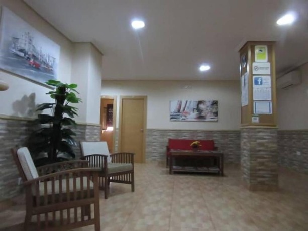 Imagen general del Hotel Hostal Abastos, Valencia. Foto 4