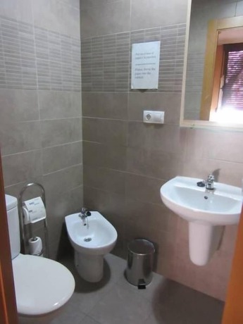 Imagen general del Hotel Hostal Abastos, Valencia. Foto 6