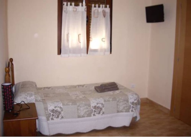 Imagen de la habitación del Hotel Hostal Abastos, Valencia. Foto 16