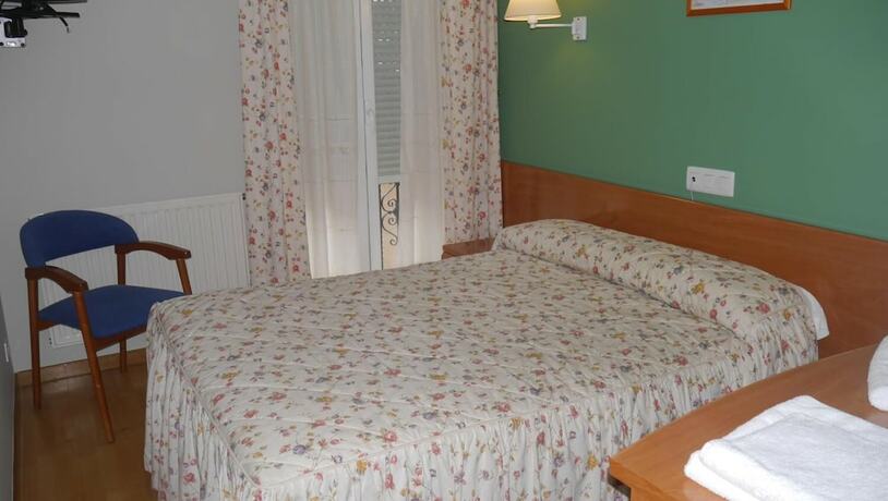 Imagen general del Hotel Hostal Adela. Foto 8