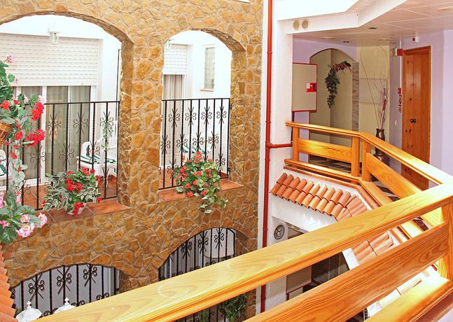 Imagen de la habitación del Hotel Hostal Agustí. Foto 14