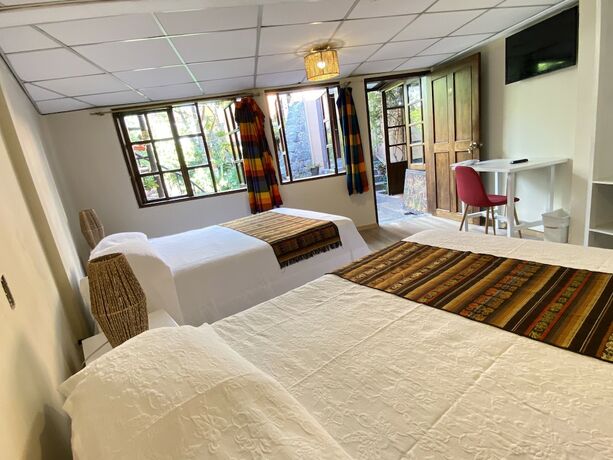 Imagen de la habitación del Hotel Hostal Alcal&aacute;. Foto 20
