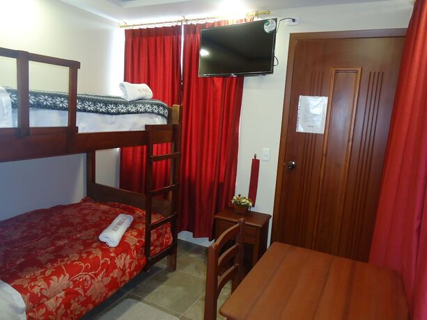 Imagen de la habitación del Hotel Hostal Aly 2. Foto 11