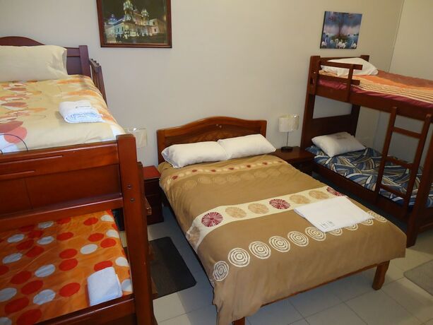 Imagen general del Hotel Hostal Aly 2. Foto 1