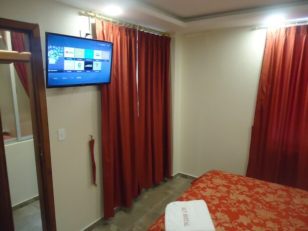 Imagen de la habitación del Hotel Hostal Aly 2. Foto 19