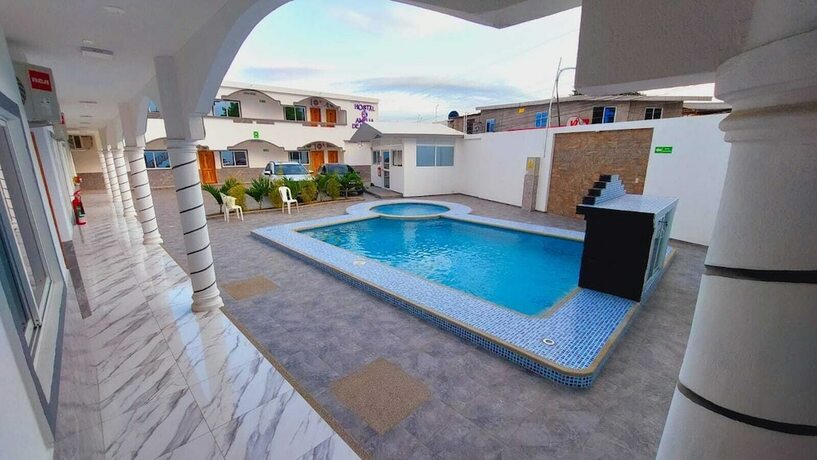 Imagen general del Hotel Hostal Amelia de la Rosa. Foto 6