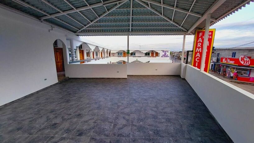 Imagen general del Hotel Hostal Amelia de la Rosa. Foto 8