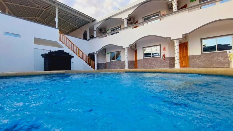 Imagen general del Hotel Hostal Amelia de la Rosa. Foto 9