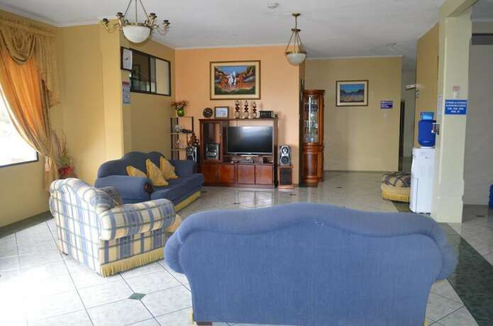 Imagen general del Hotel Hostal Andry. Foto 11