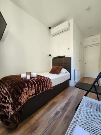 Imagen de la habitación del Hotel Hostal Arenal Madrid. Foto 1
