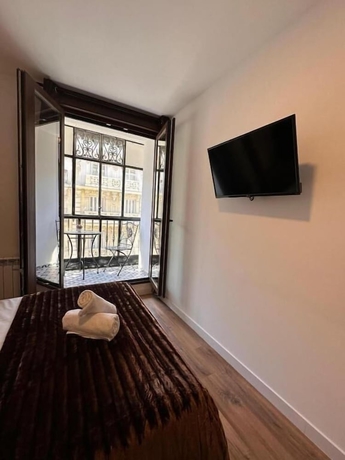 Imagen de la habitación del Hotel Hostal Arenal Madrid. Foto 4