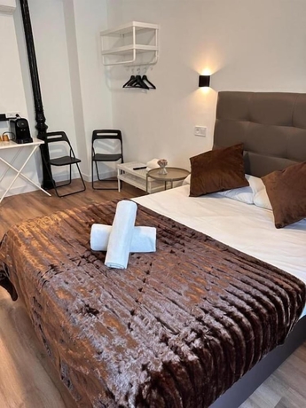 Imagen de la habitación del Hotel Hostal Arenal Madrid. Foto 13
