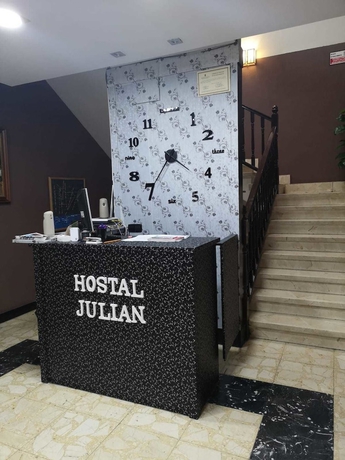 Imagen de los interiores del Hotel Hostal Asador Julian Brunete. Foto 11