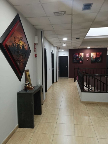 Imagen de los interiores del Hotel Hostal Asador Julian Brunete. Foto 12