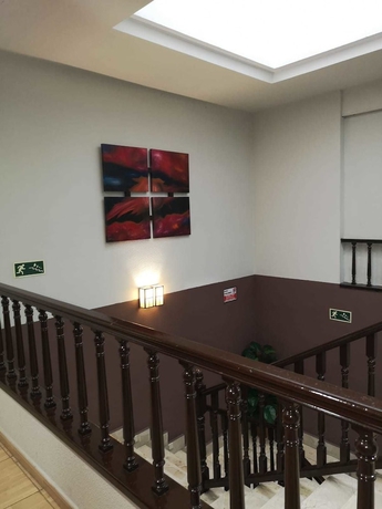 Imagen de los interiores del Hotel Hostal Asador Julian Brunete. Foto 14