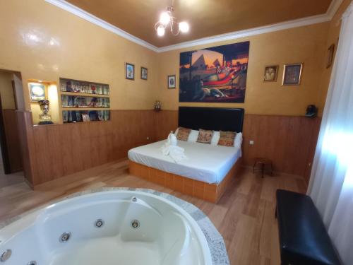 Imagen de la habitación del Hotel Hostal Avenida Andalucia. Foto 13