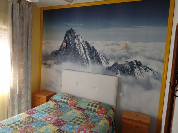 Imagen de la habitación del Hotel Hostal Avenida. Foto 14