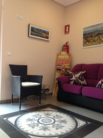 Imagen general del Hotel Hostal Avenida, Tabernas. Foto 14