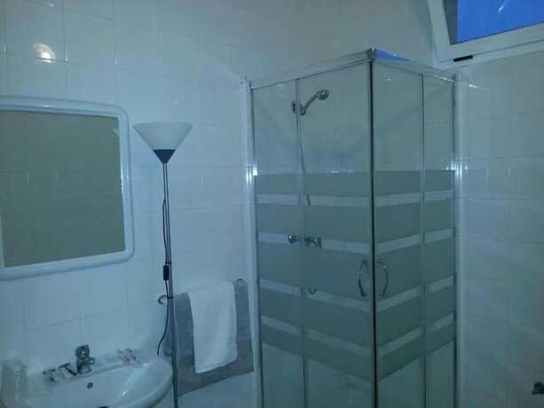 Imagen de la habitación del Hotel Hostal Ayamonte Los Mellizos. Foto 13