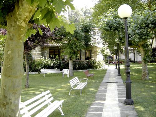 Imagen general del Hotel Hostal Ayestaran I. Foto 10